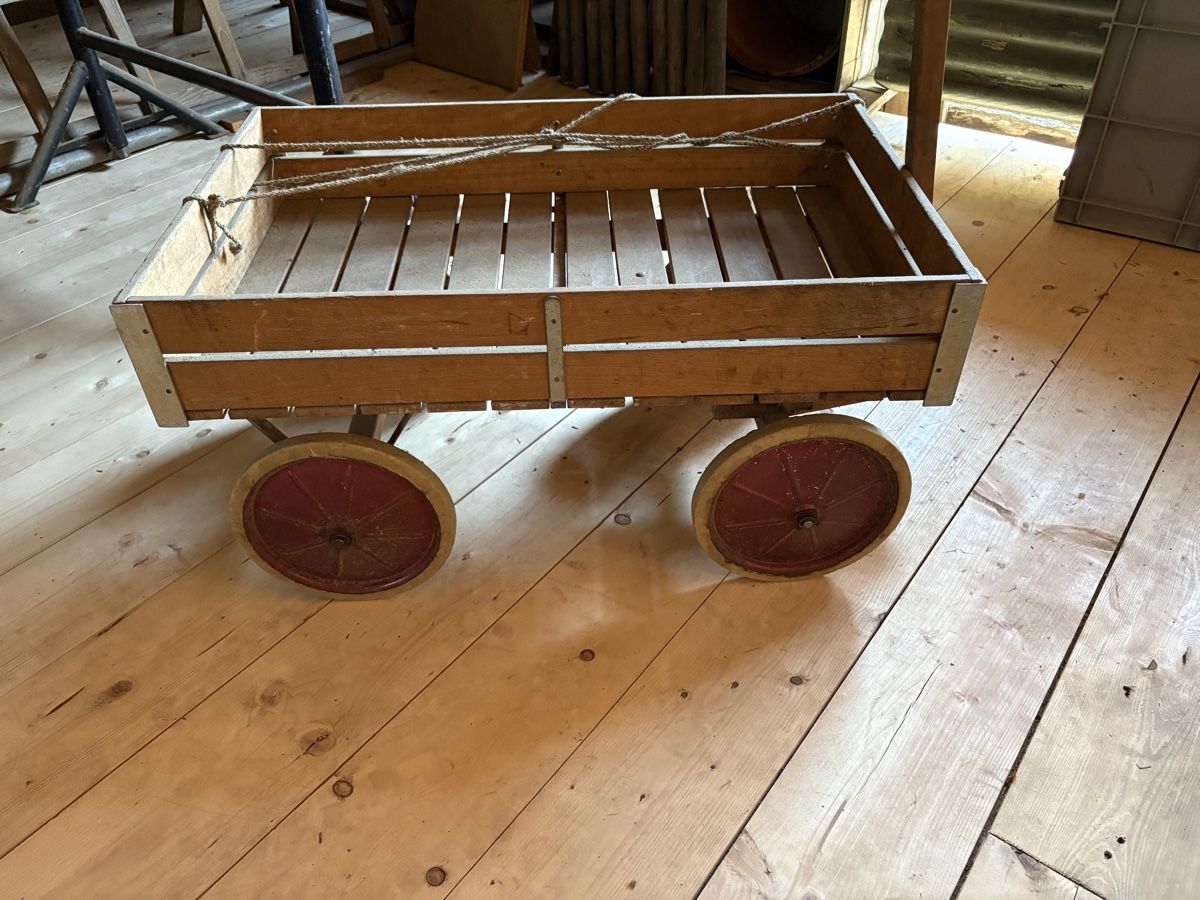 Carriole: Holzleiterwagen antik – Usato da Regensdorf venduto da Basc 3