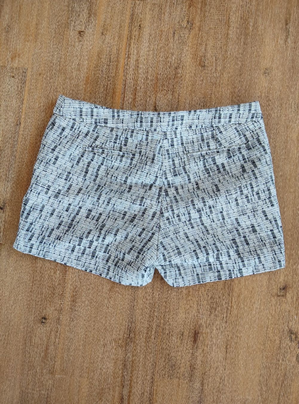 Etam Hosen: White short - Etam - 36 (CH 34) – Neu (gemäss Beschreibung) aus Wallisellen von Camcha 1