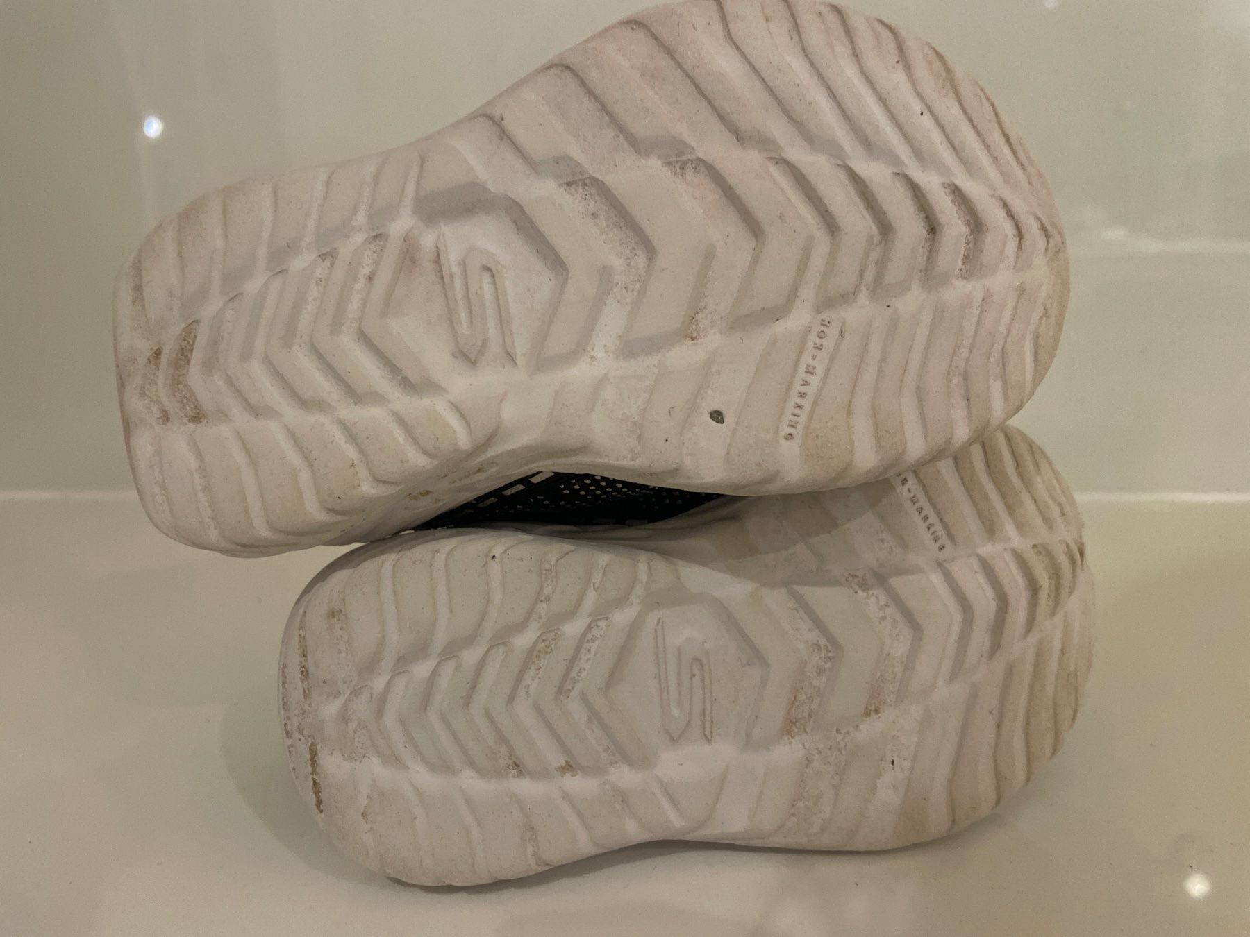 Scarpe per ragazzi: SKETCHERS Sneaker Gr. 23 – Usato da Frasnacht venduto da GracyStore 3