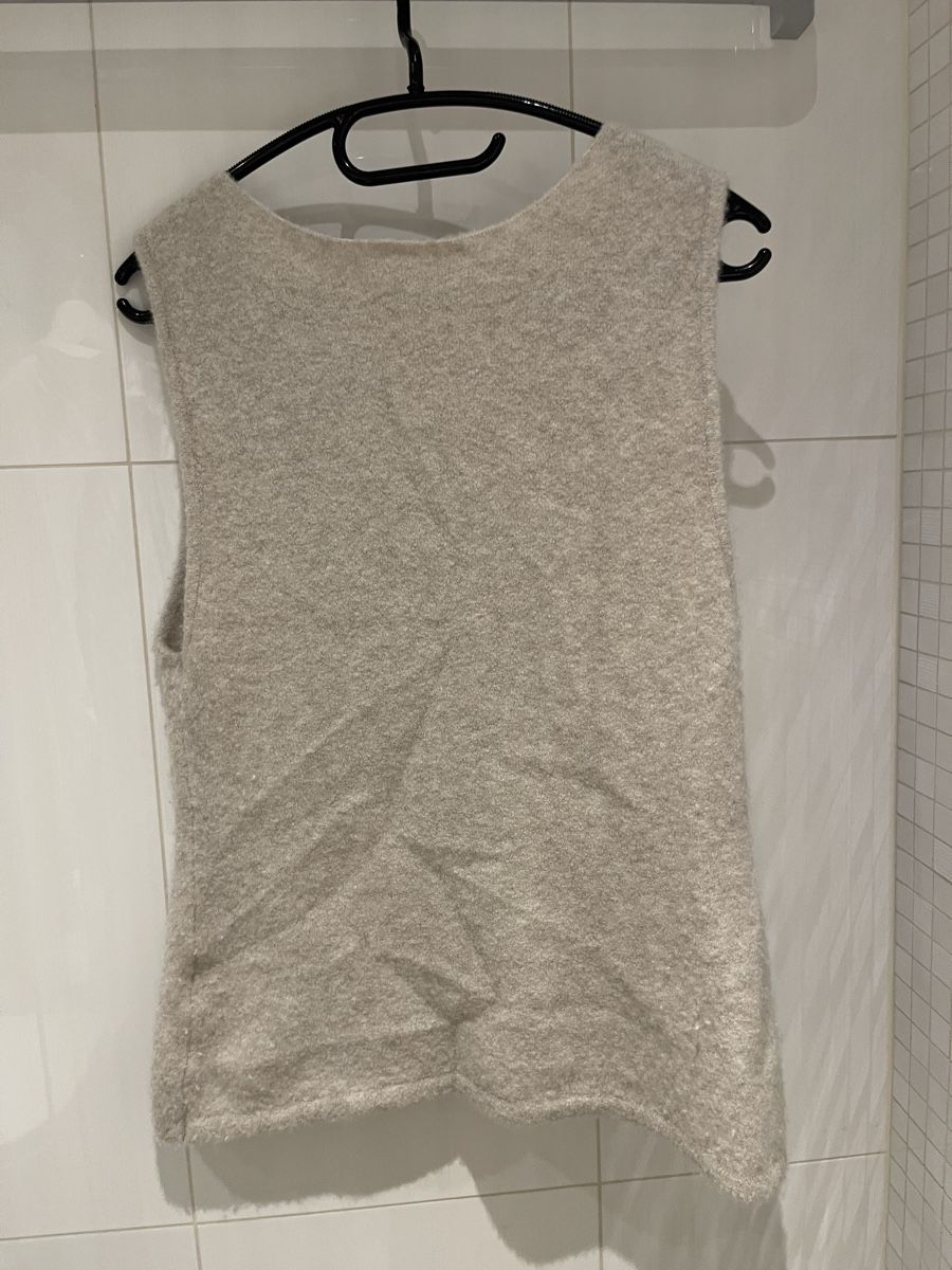 Top: RUOHAN CASHMERE TOP (Grösse L) – Usato da Mauren venduto da toppiloppi 1