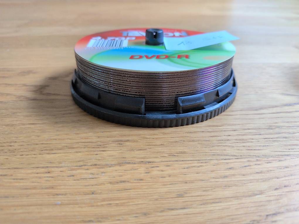 Tous les DVDs: Tevion DVD-R Rohlinge, 18 Stück – D'occasion à Luzern par distract 1
