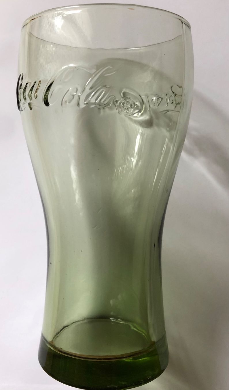 Coca-Cola Bicchieri: Coca Cola Glas, Olivgrün – Usato da Mollis venduto da ges_vlm6