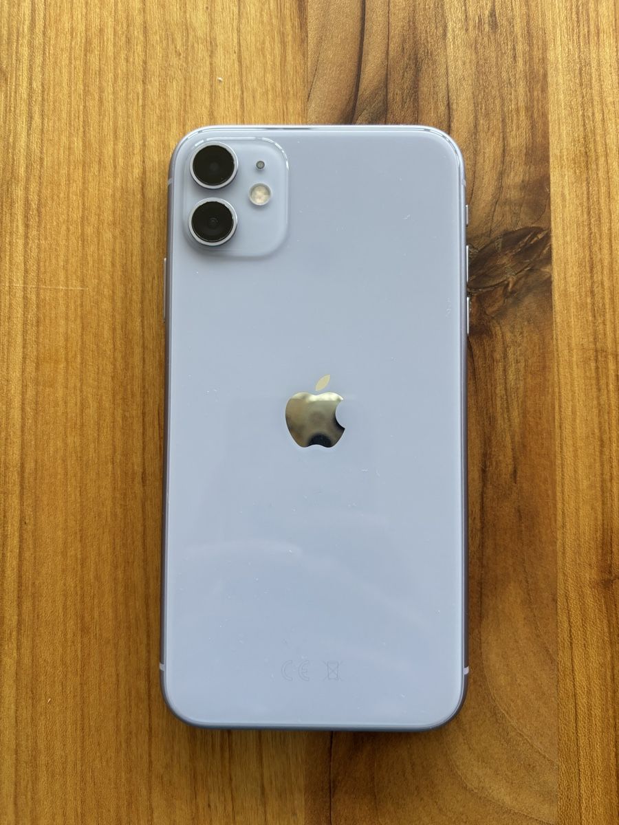 Apple Handys / Smartphones: IPhone 11 mit Zubehör – Gebraucht aus Würenlos von Jules99 2