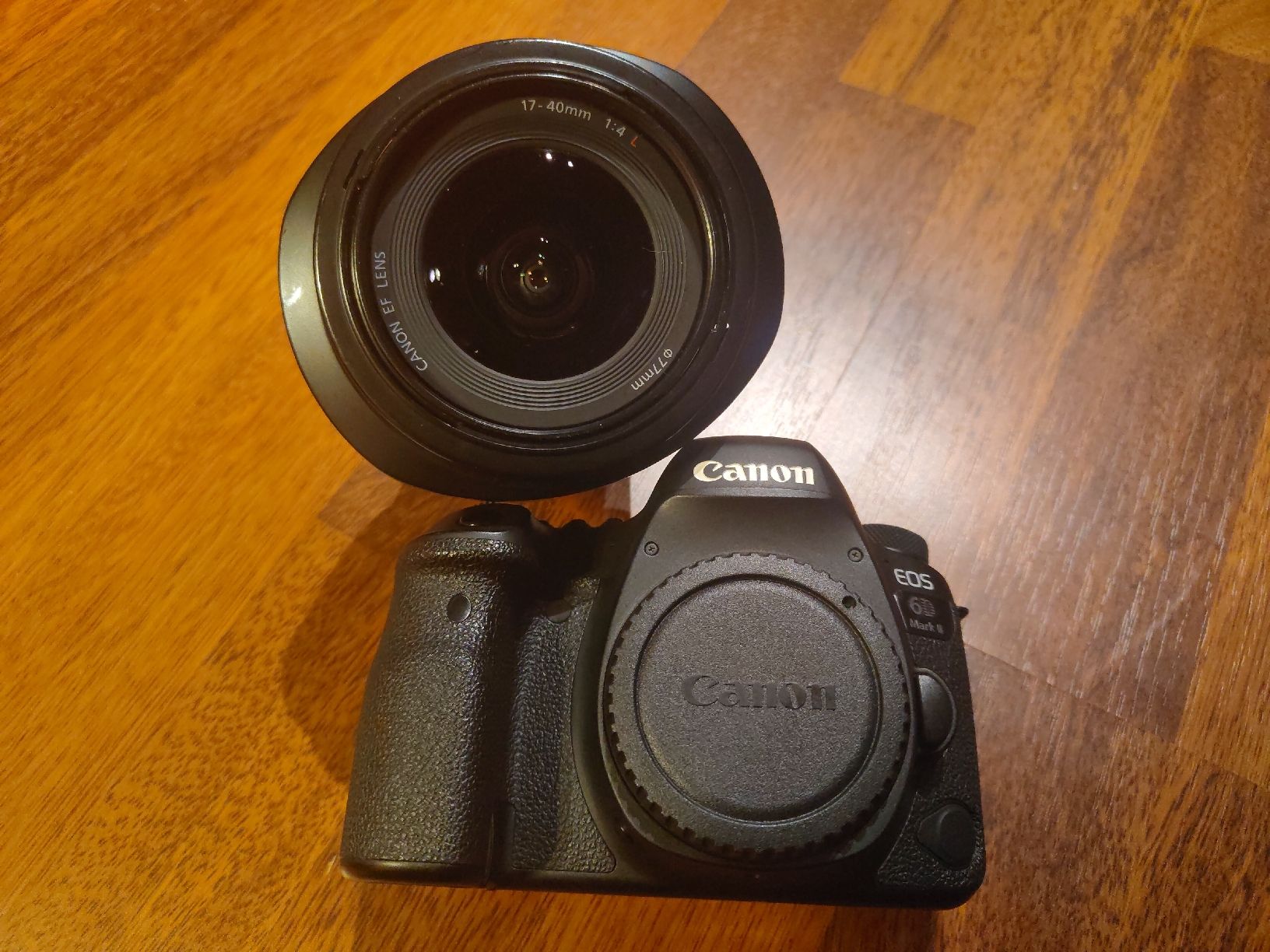 Canon Fotocamera: Canon EOS 6D Mark II with 17-40mm Lens – Usato da Netstal venduto da mrglbrt