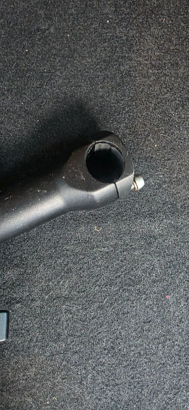 Pezzi di ricambio: Lenkererhöhung Speedlifter Twist , E-Bike Flyer – Usato da Buchs SG venduto da MATGEOMAR 1