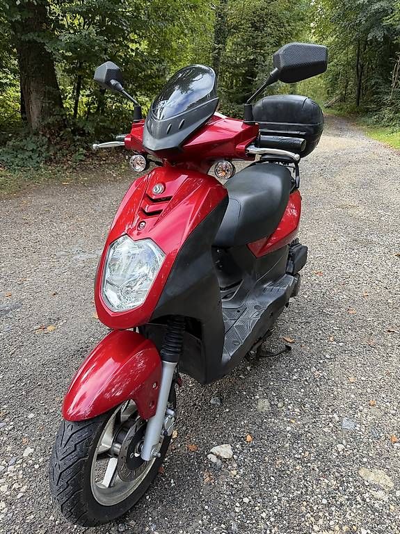 Scooters: Sym Orbit 125 – D'occasion à Lausanne par david_17 1