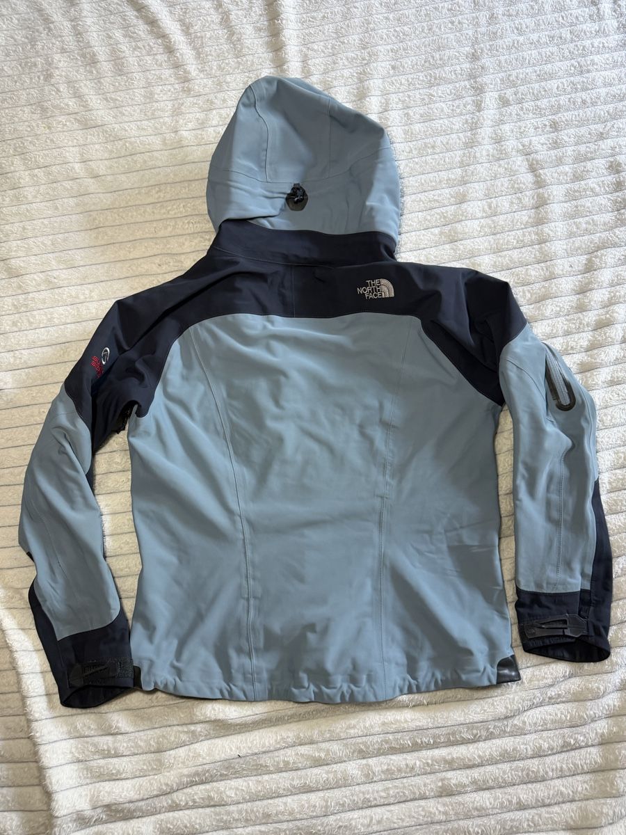 North Face Jacken: The North Face Gore-Tex Softshelljacke Original – Gebraucht aus Vionnaz von b_f_d_r_g 1