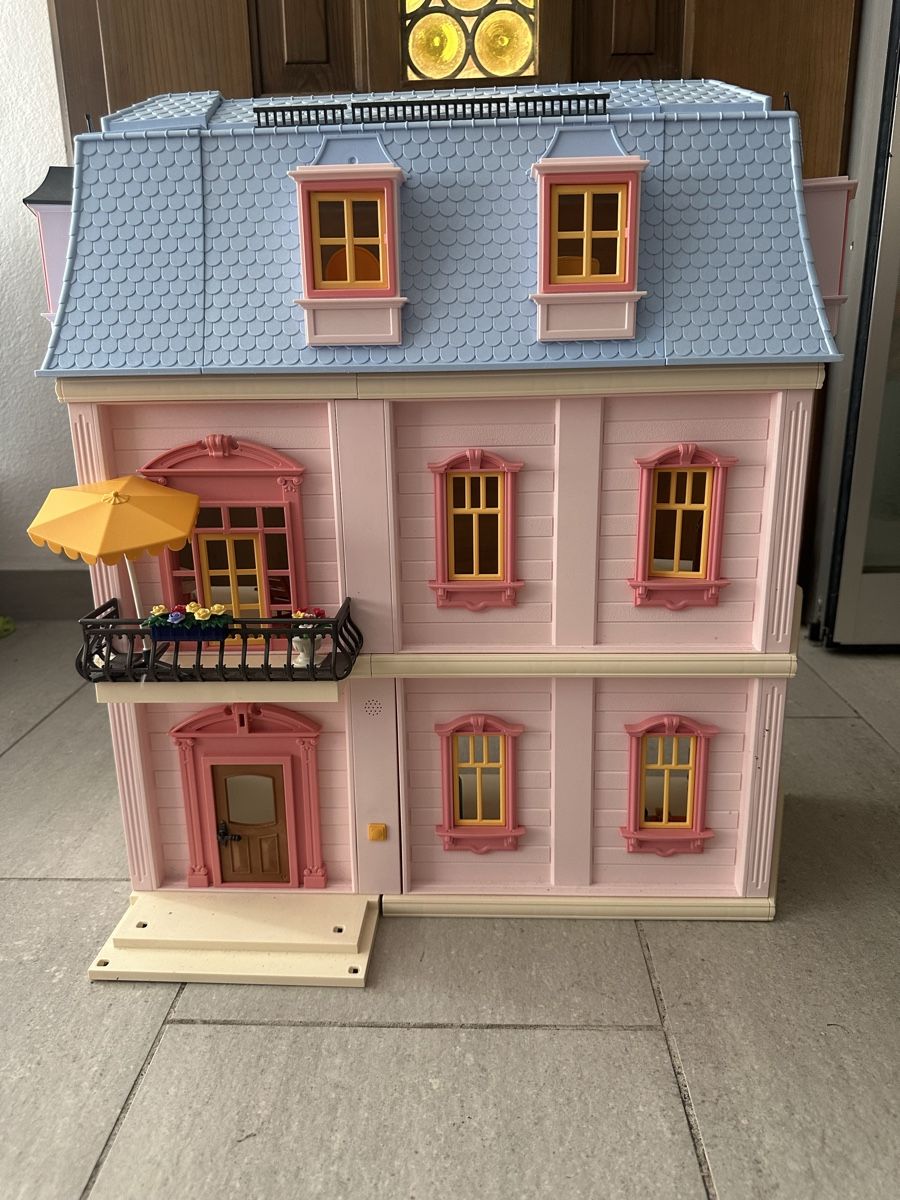 Playmobil Jouets: Playmobilhaus – D'occasion à Endingen par country_family