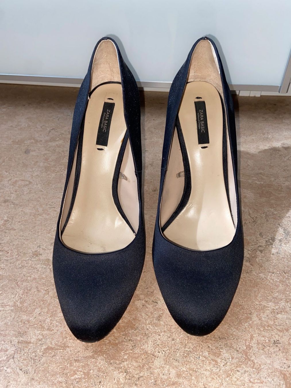 Zara Scarpe da donna: Elegante Zara Basic Pumps, schwarz, Gr. 41 – Usato da Zürich venduto da dedasiba 1