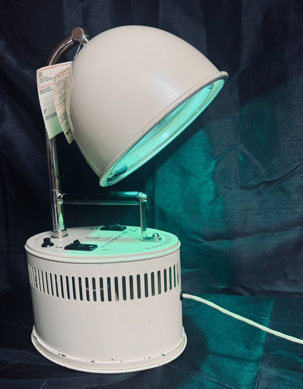 Belmag Lampen: Lampe Belmag J 200 E/JR 1953 – Gebraucht aus Tramelan von lolopat