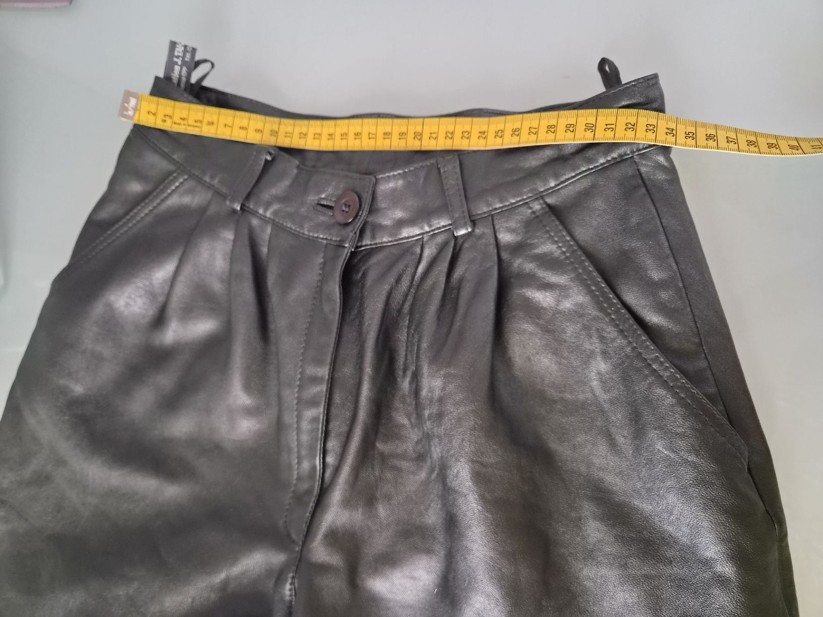 Hosen: Echtledershorts Gr. 40 – Gebraucht aus Frenkendorf von Moon111 4