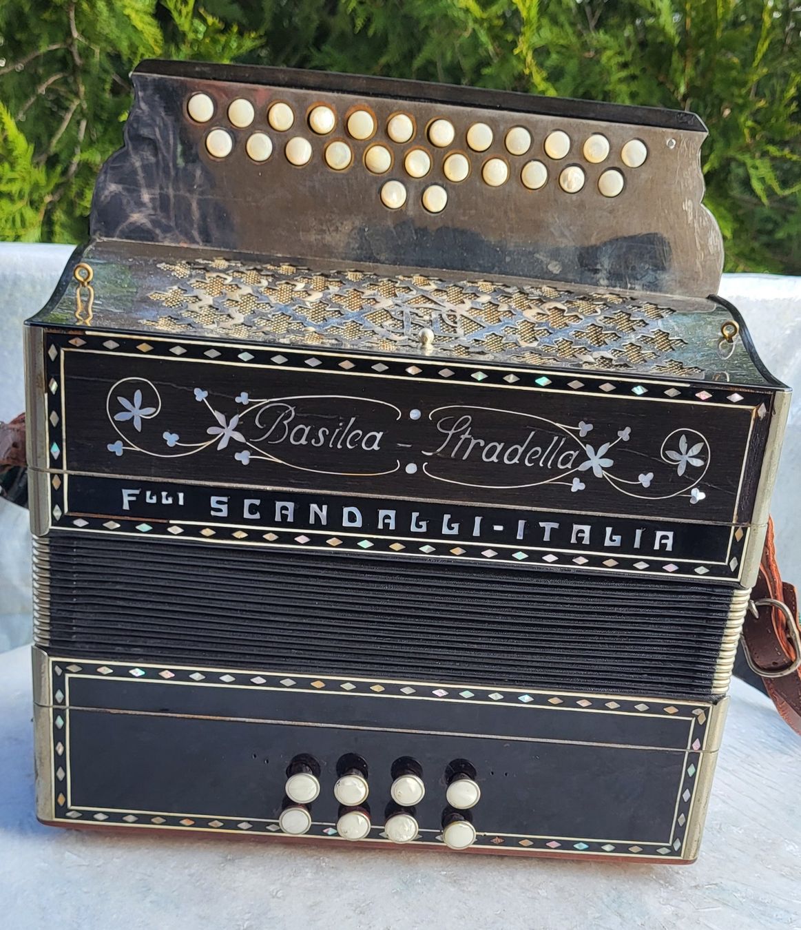 Musikinstrumente: Accordéon scandalli italia – Gebraucht aus Penthalaz von EvandroLuz