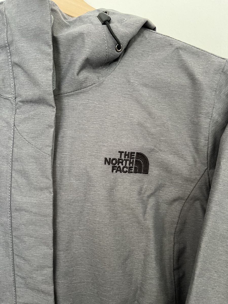 North Face Jacken: Regenjacke von TheNorthFace – Gebraucht aus Zürich von jul_5lt7 1