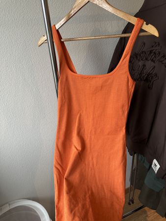 Bershka Kleid, Orange XS Sommerkleid, Top Zustand