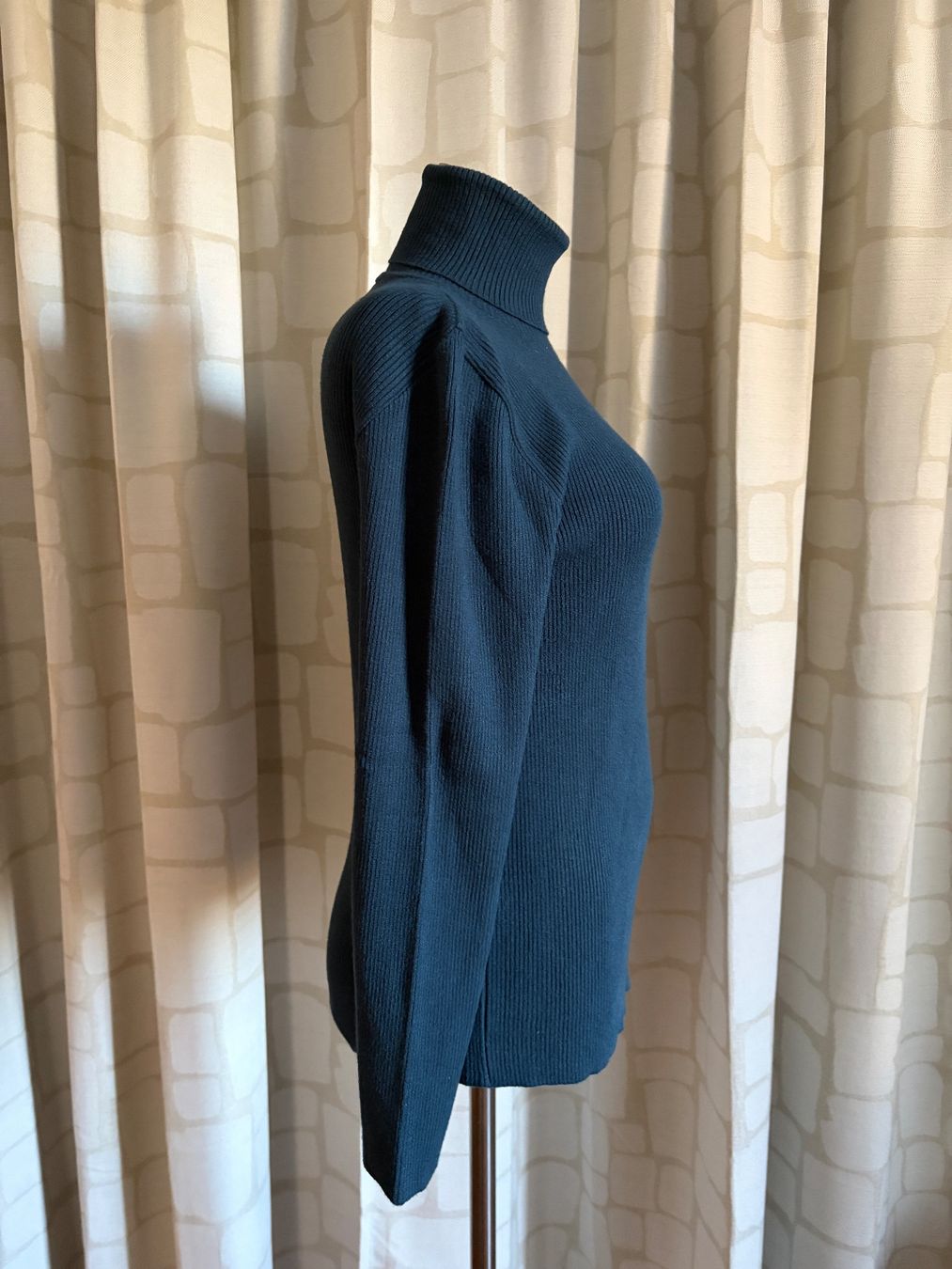 Maglioni & Felpe: Rollkragenpullover, dunkelblau, Gr. L – Nuovo (secondo la descrizione) da Zofingen venduto da NEOLO 1