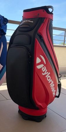 1 Golf-tour Bag TaylorMade, Sommer-Ready!