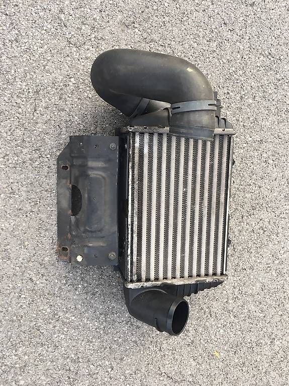 Tutti pezzi di ricambio auto: div. Teile von VW T4 – Usato da Berneck venduto da Rhimi 4