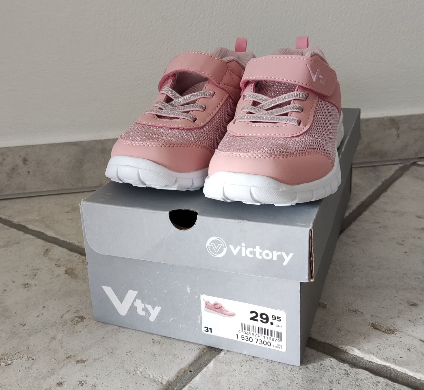Victory Scarpe per ragazze: Mädchen Freizeitschuh Gr.31 – Nuovo (secondo la descrizione) da Chur venduto da Rodanisa 2