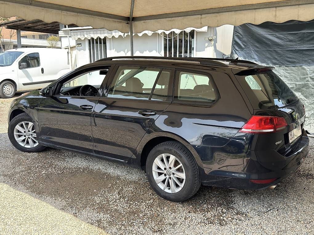 Automobili: VW Golf 7 1.6 TDI 4x4 – Usato da Agno venduto da jonnyautosagl 1
