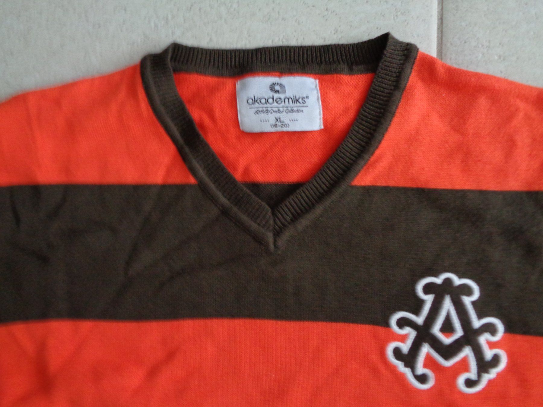 Maglioni & Felpe: AKADEMIKS PULLOVER GR.170 *NEU* – Nuovo (secondo la descrizione) da Rotkreuz venduto da Samballi 1