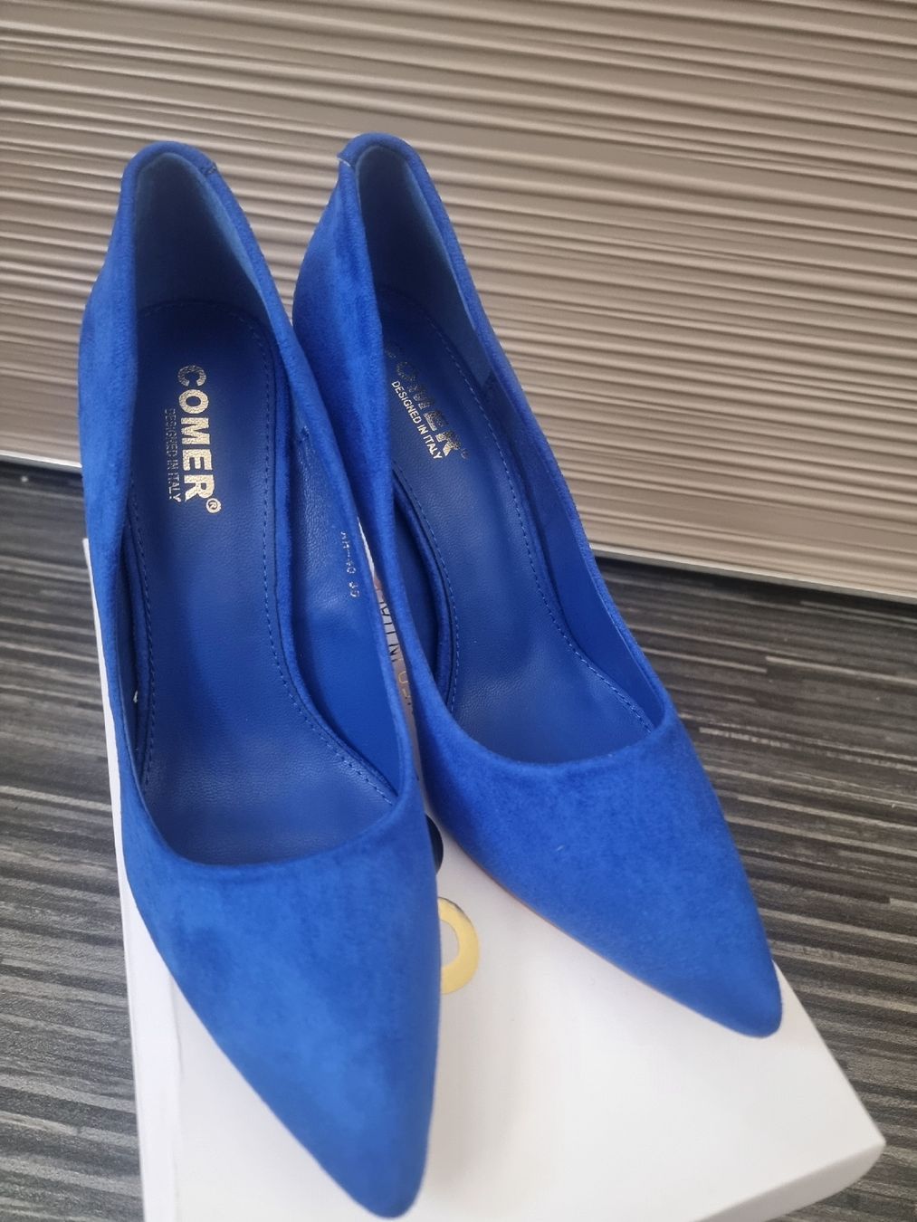 Damenschuhe: Neue, blaue Wildleder Pumps Grösse 39! – Neu und originalverpackt aus Goldingen von ale_vjt8 2