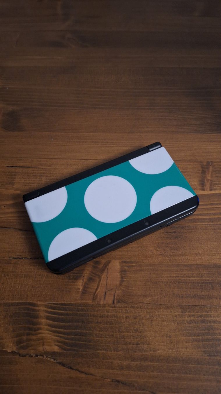 Nintendo Custodie protettive: New Nintendo 3DS Cover Plates "Green Toad" – Usato da Bachenbülach venduto da 4player4 2