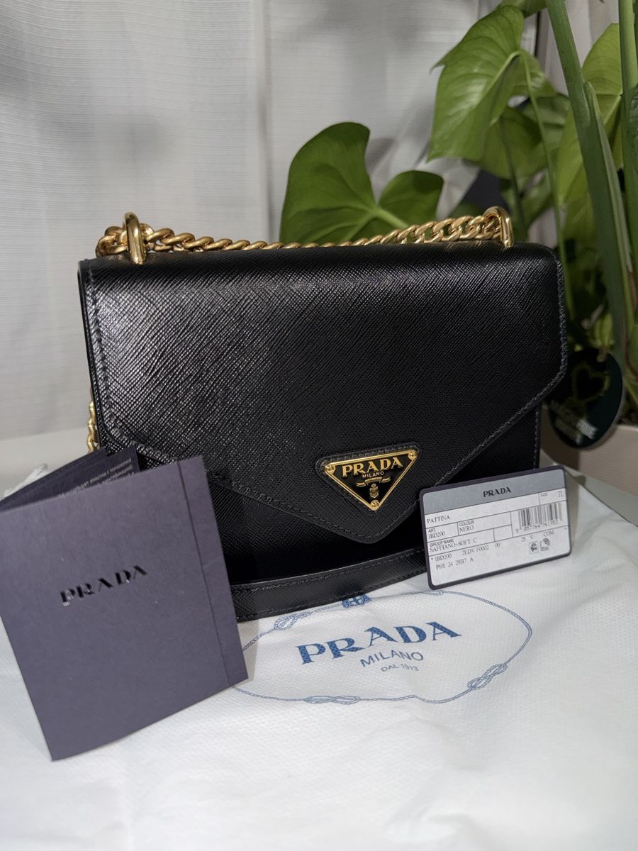 Prada Borse da donna: Prada Saffiano Soft Handtasche Schwarz Nero TU – Nuovo (secondo la descrizione) da Thayngen venduto da Fxbienne
