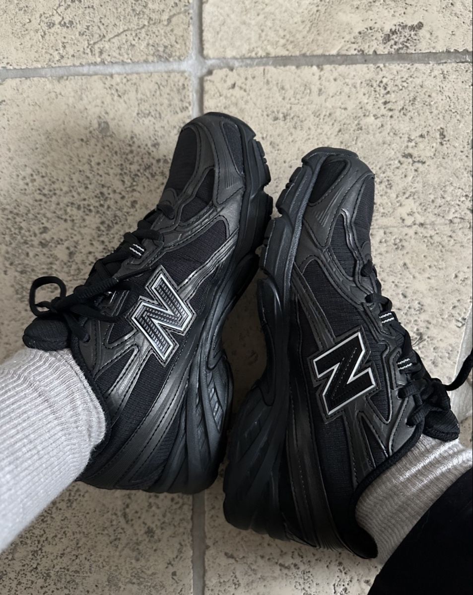 New Balance Herrenschuhe: NEW BALANCE TRAINERS BLACK – Neu (gemäss Beschreibung) aus Zürich von debvio