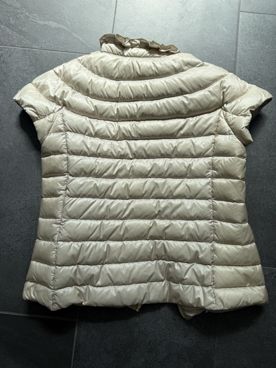 Moncler Autres vêtements fille: Moncler Weste 164cm – Neuf (Voir description) à Ebikon par nat_jzh5 1