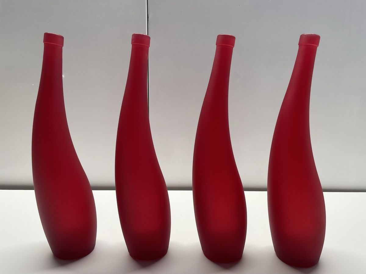 Sonstiges Geschirr & Gläser: 4 Bouteilles décoratives rouges, design unique, parfait! – Neu und originalverpackt aus Denges von Ricautomotive 3
