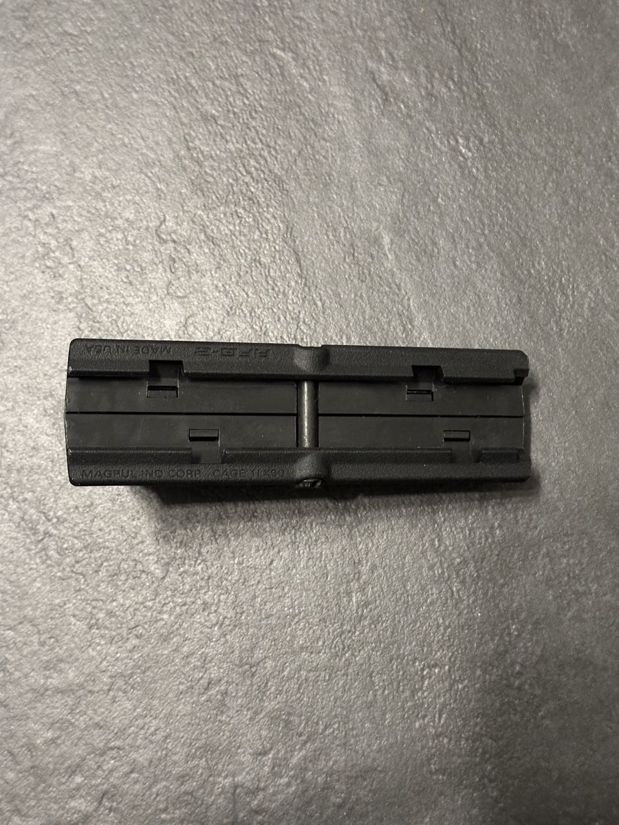 Tiro a segno: Magpul AFG - Neuwertig mit originalverpackung – Usato da Härkingen venduto da niki46 3