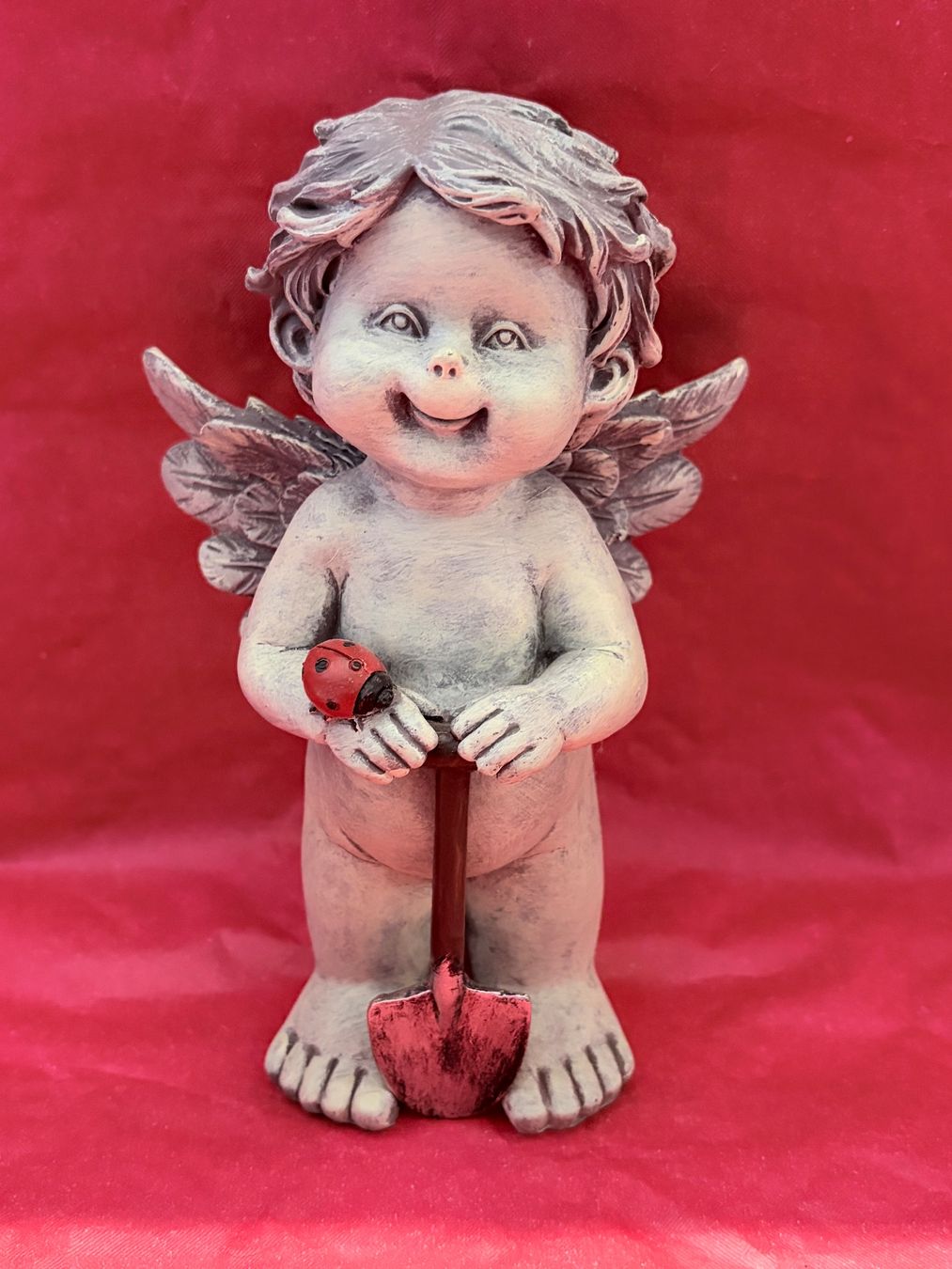 Statuette: Putte Engel mit Schaufel und Marienkäfer Neu – Nuovo e nell'imballaggio originale da Zäziwil venduto da meri79.