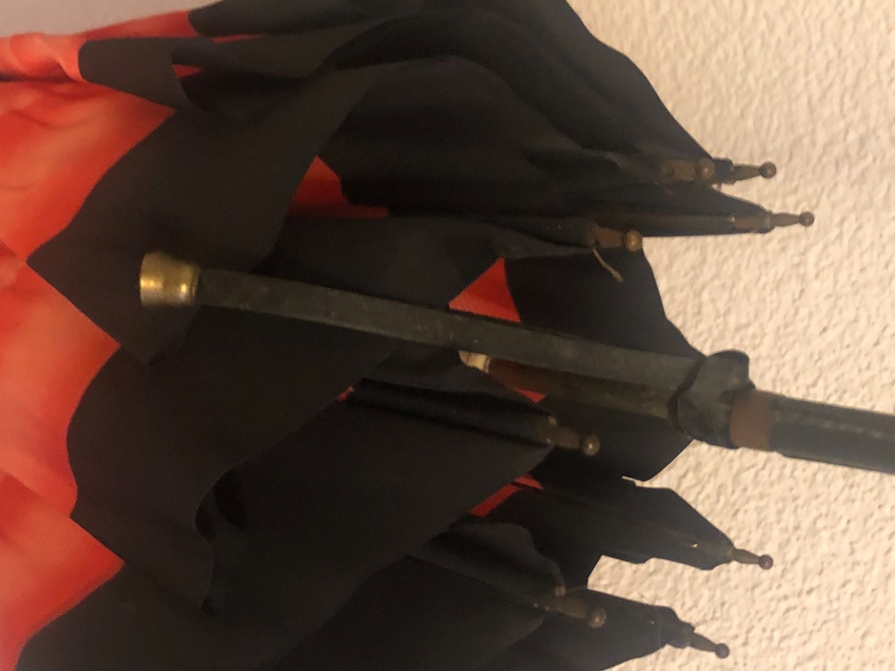 Ombrelli: Alter Regenschirm – Usato da Schlieren venduto da Flower5 3