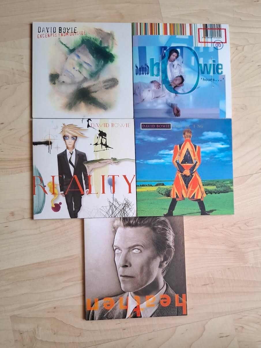 CD: David Bowie: Outside Earthling Hours Heathen Reality CD BOX – Usato da Bischofszell venduto da icubus69 2