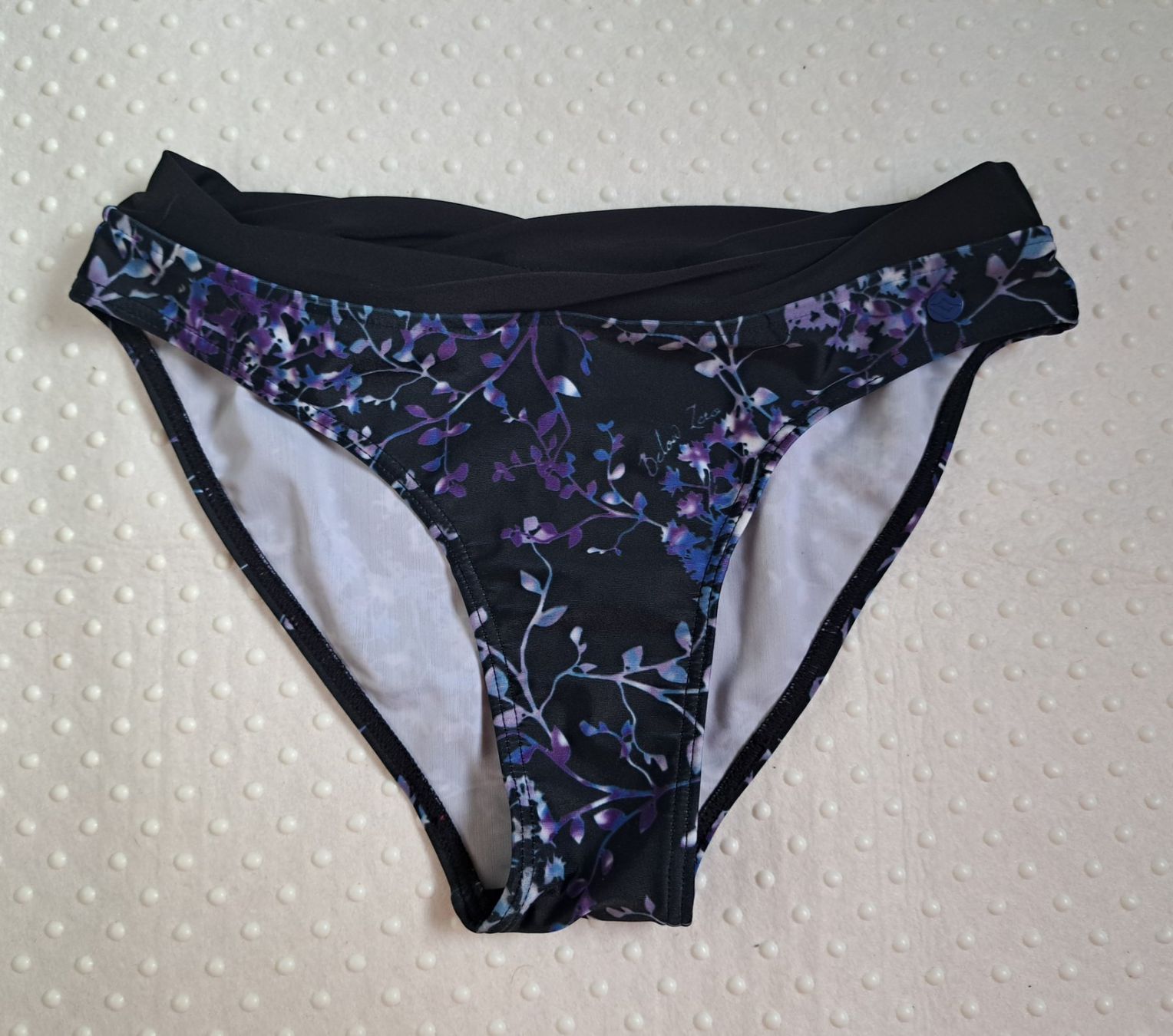 Costumi da bagno & Bikini: Neu! Badeslip "Belowzero" Damen Gr. 34 – Nuovo e nell'imballaggio originale da Gysenstein venduto da joshuas81