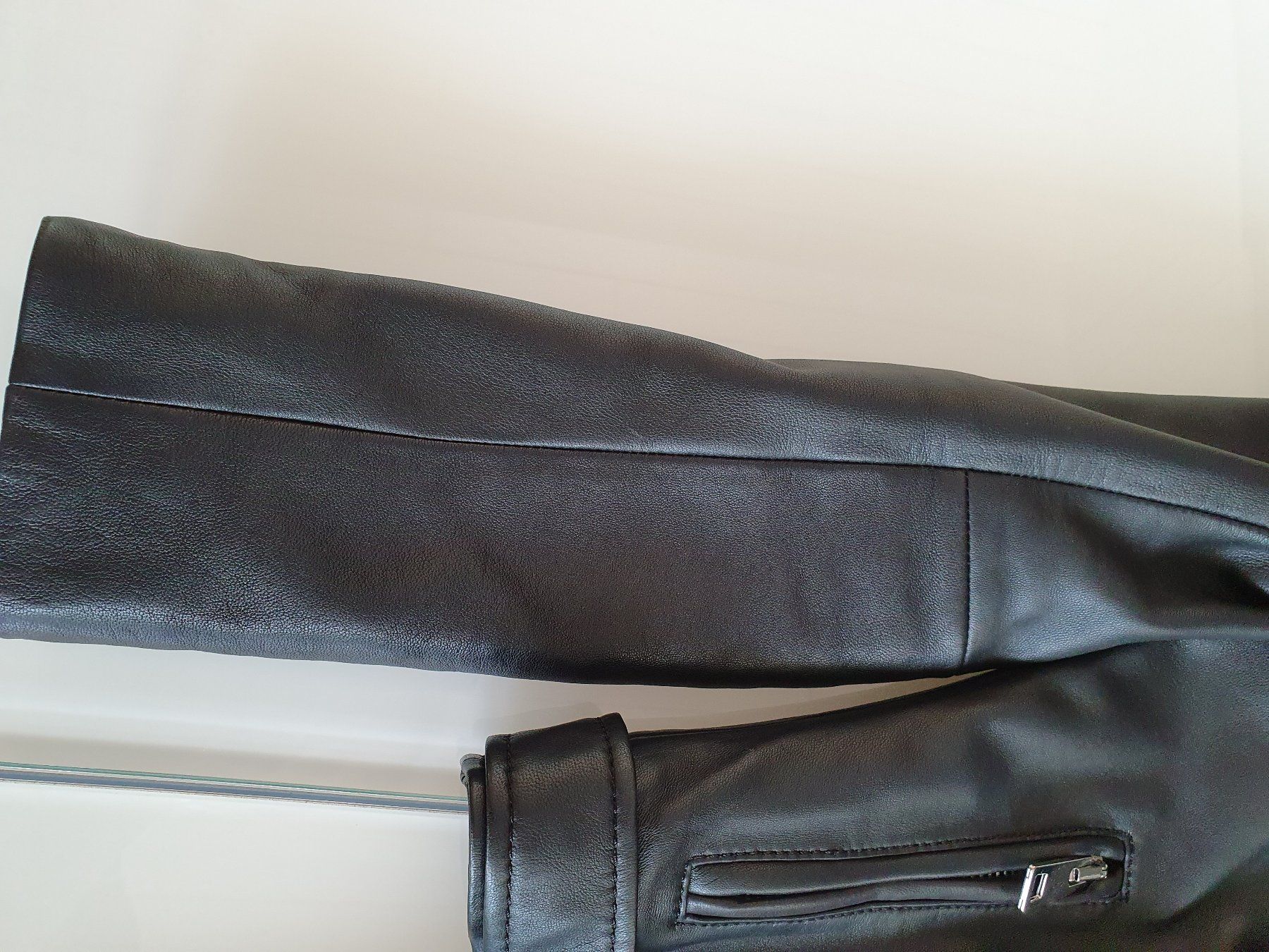 Maje Giacche: Veste courte en cuir Maje, 40 FR – Nuovo (secondo la descrizione) da Grand-Lancy venduto da kri_qk5y 9