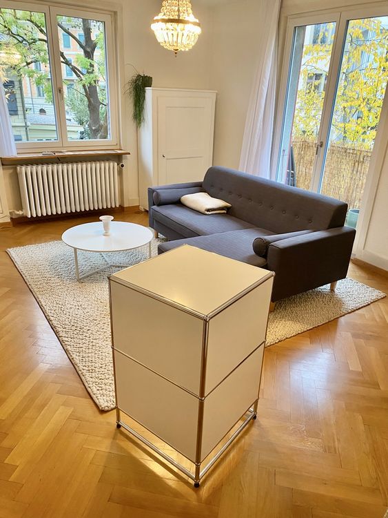 USM-Möbel weiss (Gebraucht) in Gurbrü für CHF 157 – nur Abholung auf ...