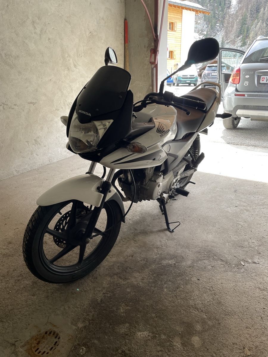 Honda Strada: Honda CBf 125, 2008 – Usato da Zinal venduto da bra_869t 1