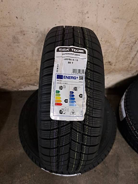 Tecar Pneus & Kompletträder: Neue Winterreifen von ESA+TECAR – Neu und originalverpackt aus Wetzikon ZH von buc_7nc2