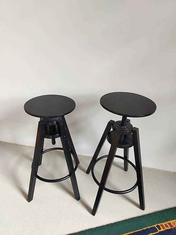 Sgabelli: 2 schwarze Ikea Hocker – Usato da Brugg AG venduto da katha.rina
