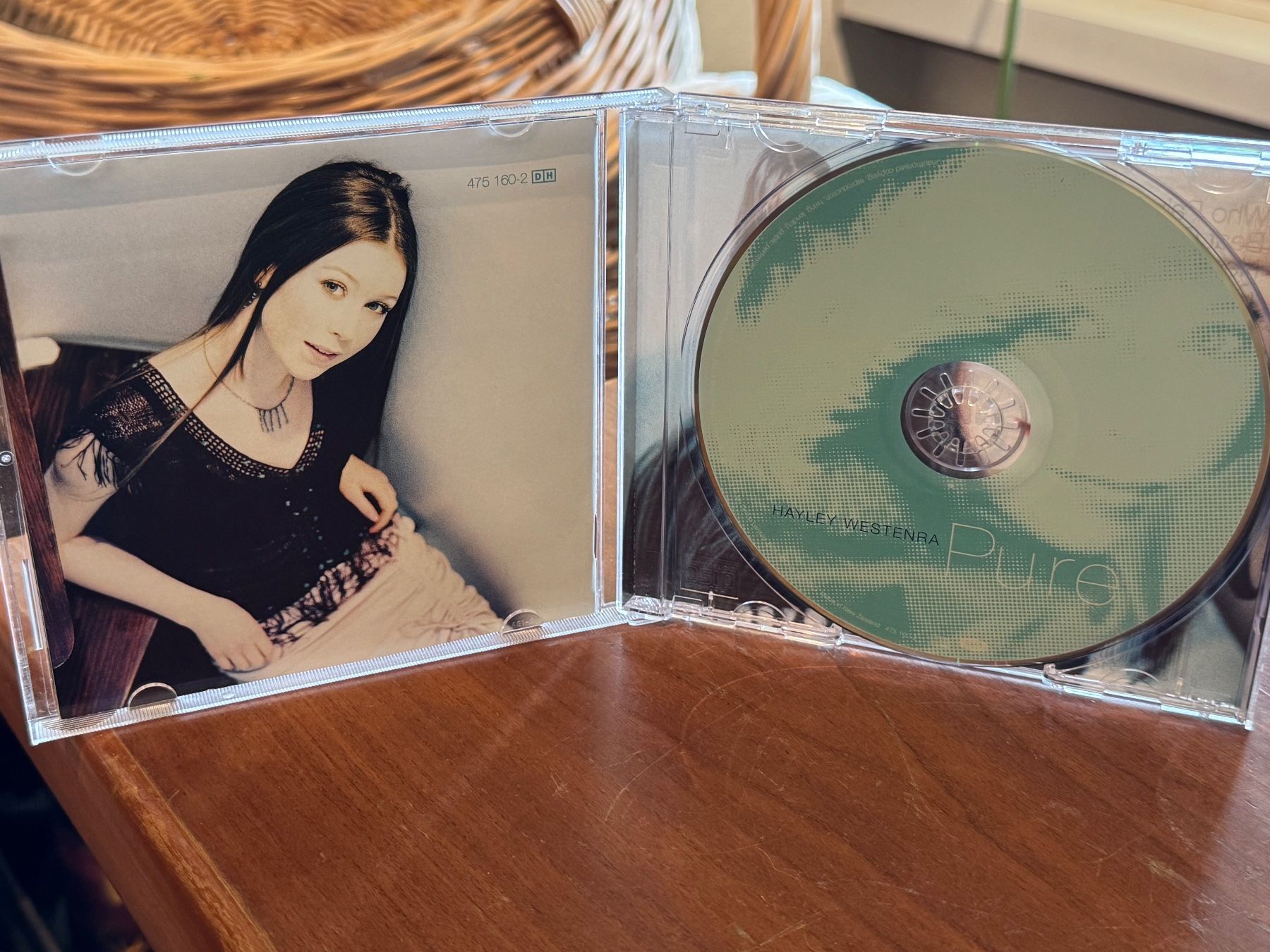 CD: Hayley Westenra - Pure - HG42A – Usato da Küsnacht ZH venduto da swisssales.net 2