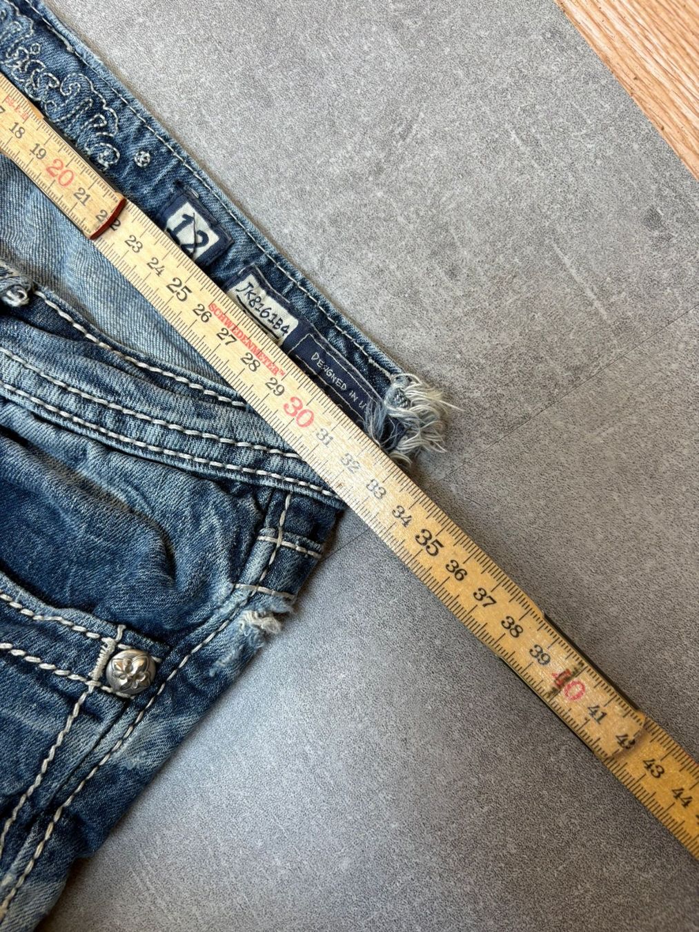 Jeans: Miss Me Bootcut Flared Jeans - Grösse XS/12 – Nuovo (secondo la descrizione) da Werdenberg venduto da hase.vintage 6