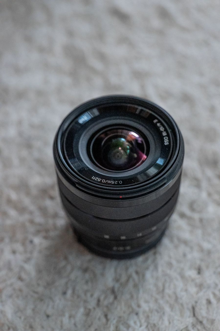 Sony Objektive: Sony E 10-18mm f/4 OSS – Gebraucht aus La Tour-de-Peilz von suissef23