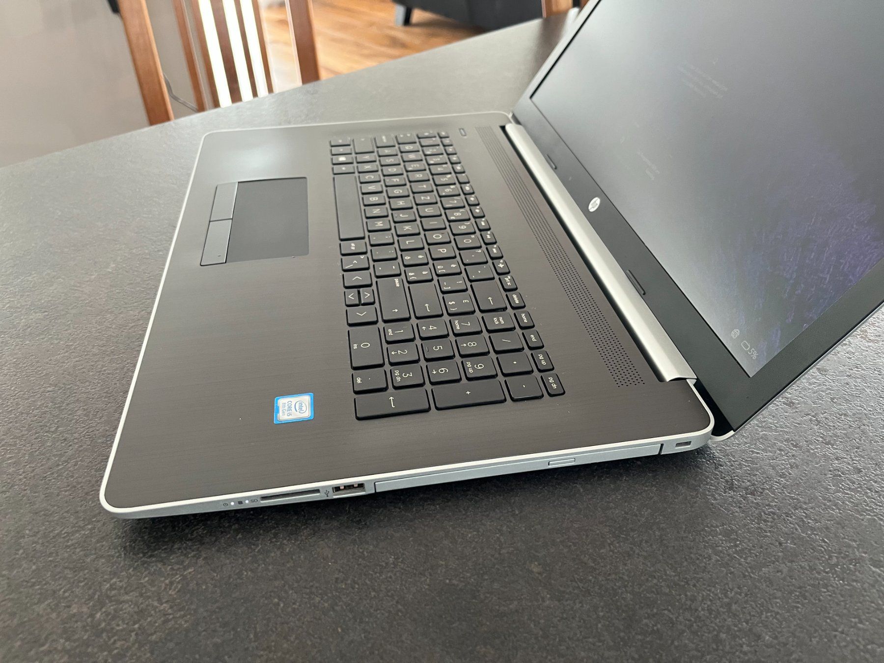 Hewlett Packard Notebook: Laptop HP 17-by1706nz – Usato da Gränichen venduto da Ermittler 5