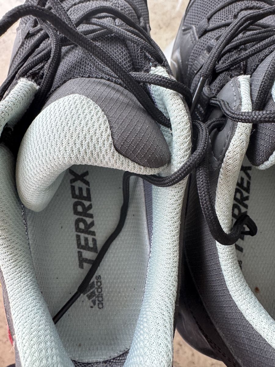 Adidas Chaussures hommes: Adidas Schuhe Gore Tex Terrex – Neuf (Voir description) à Würenlos par millepini 2