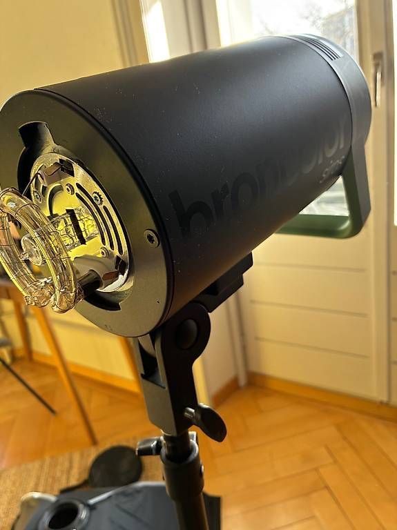 Broncolor Blitze: Broncolor Siros 400 S – Gebraucht aus Fribourg von waves55 1