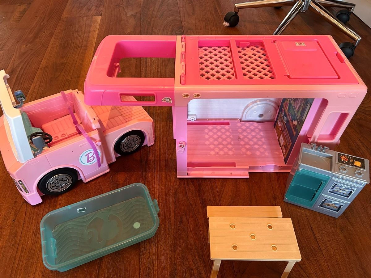 Jouets: Barbie Camper – D'occasion à Römerswil LU par Strebu0 3
