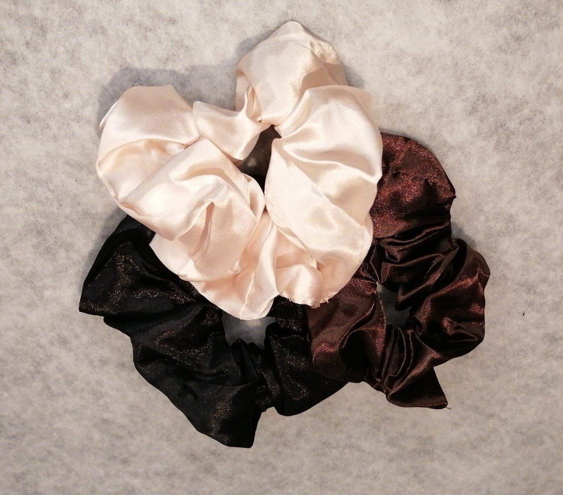 Haarschmuck: Haarbänder Scrunchie 3 Stück – Neu (gemäss Beschreibung) aus Grächen von Hel7890