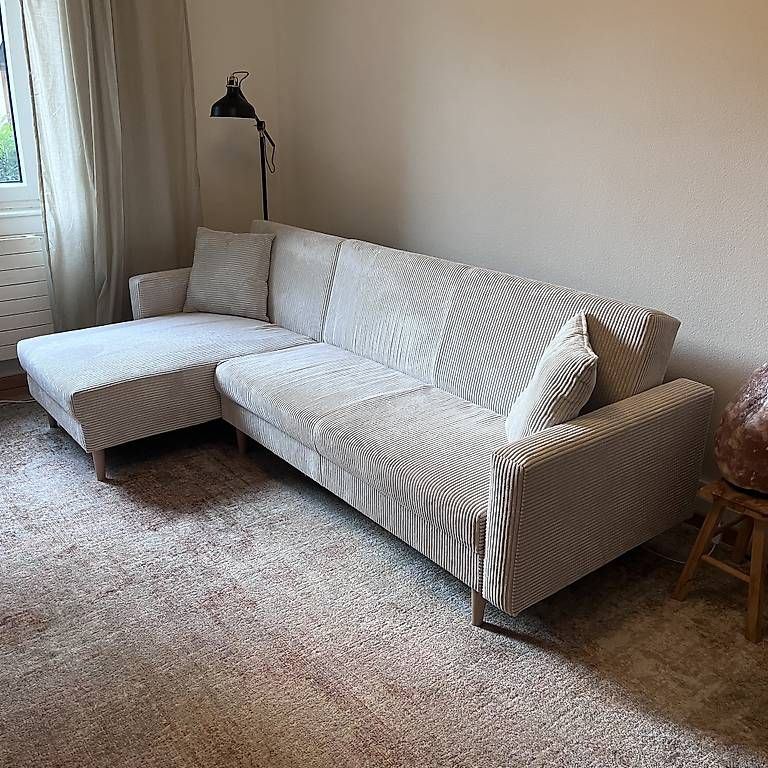 Sofas: Ecksofa mit Schlaffunktion – Gebraucht aus Basel von julia_bommersheim