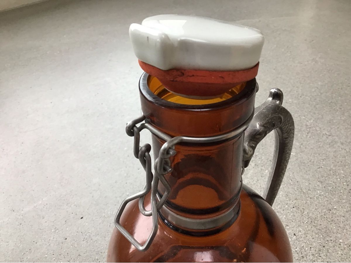 Bicchieri, Caraffe & Bottiglie: Bier Karaffe Wädi Brau Huus – Usato da Rodersdorf venduto da trueegg 2